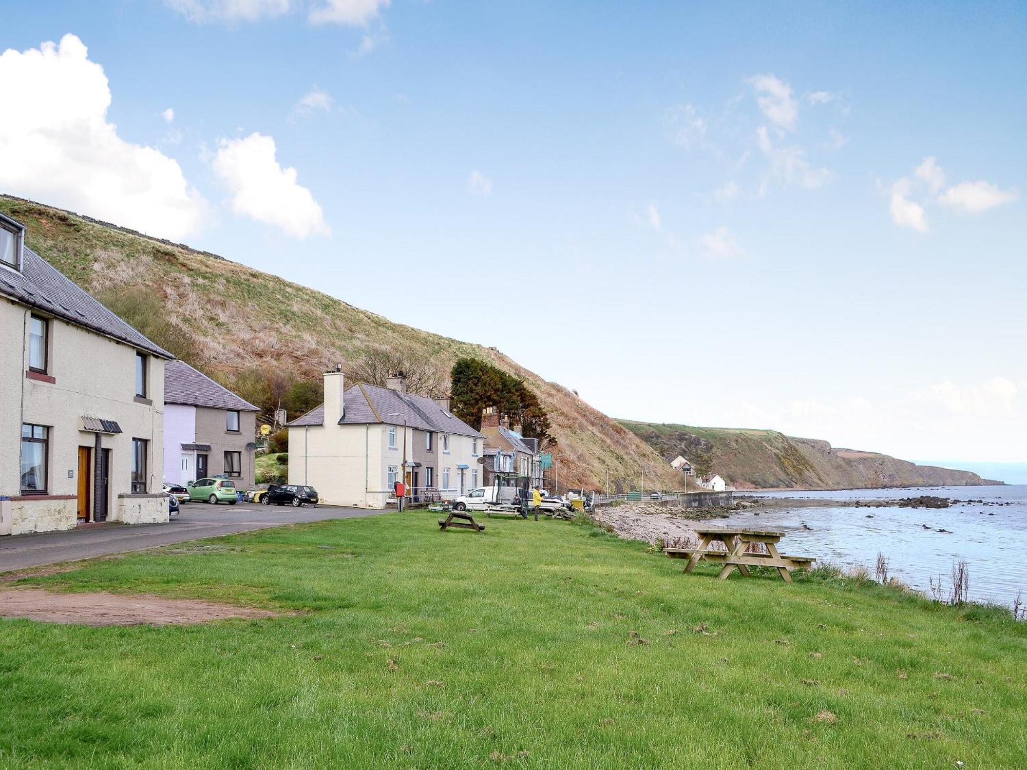 Archies Cottage Burnmouth Екстер'єр фото